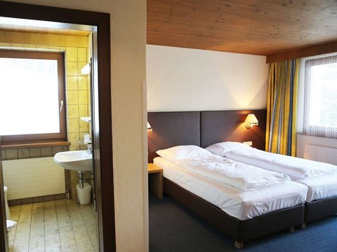 economy zimmer gasthof madseiterhof hintertux