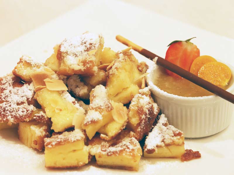 kaiserschmarren apfelmus nachmittagsjause