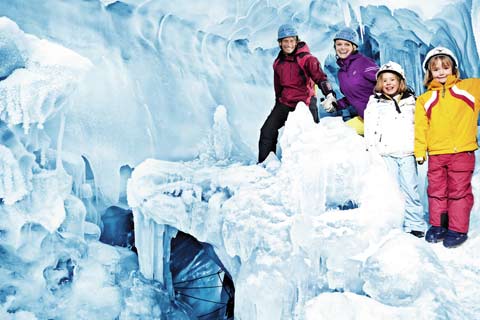 Eispalast im Hintertuxer Gletscher